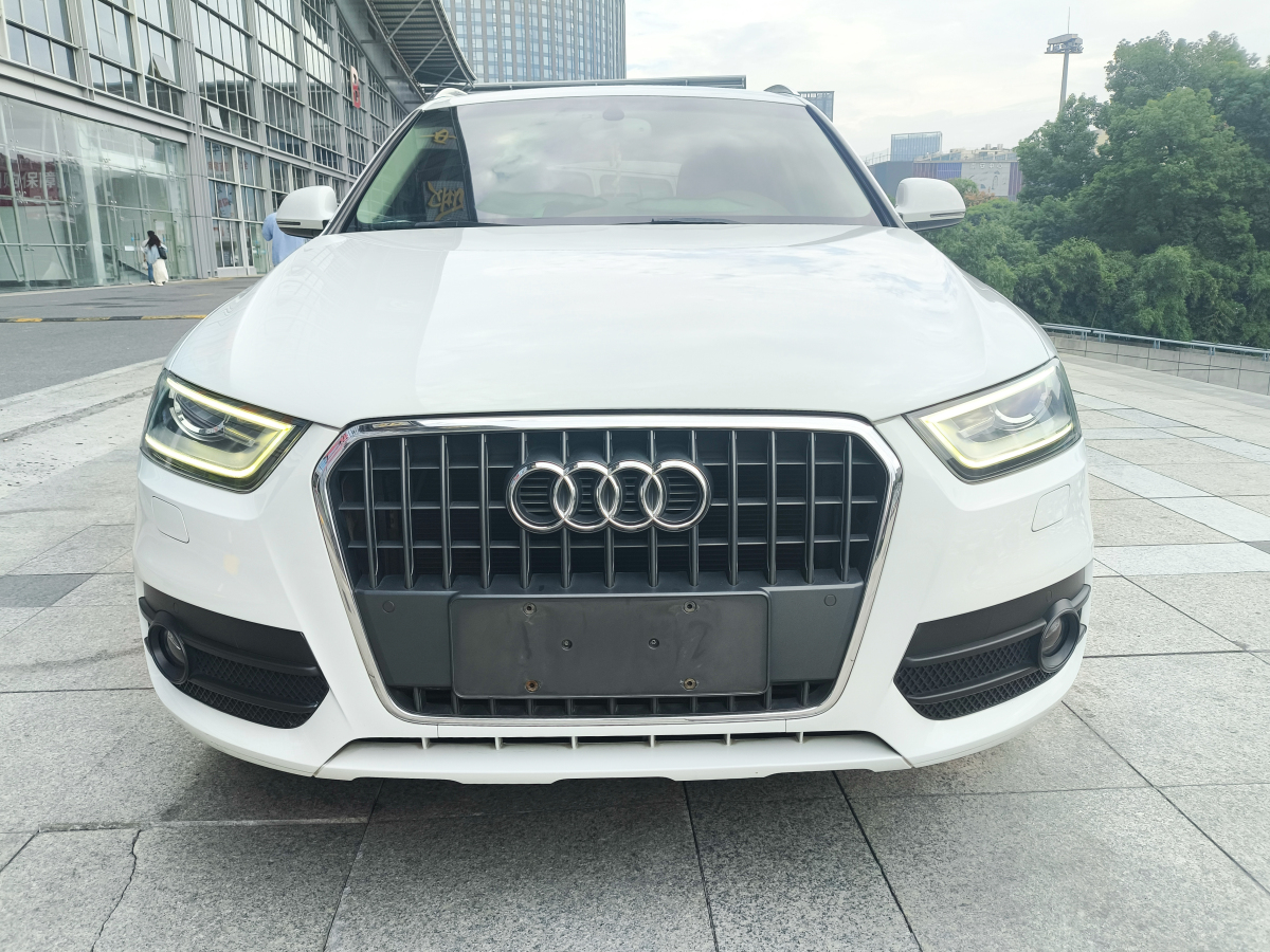 奧迪 奧迪Q3  2015款 35 TFSI 舒適型圖片