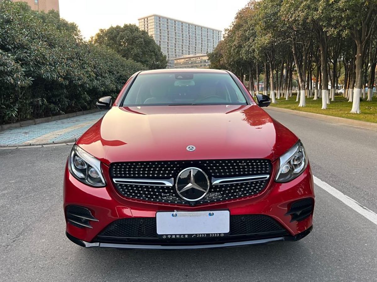 奔馳 奔馳GLC  2022款 改款 GLC 300 4MATIC 轎跑SUV圖片