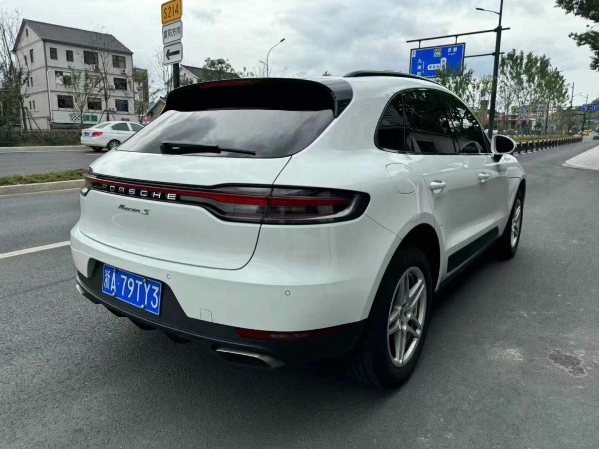 保時(shí)捷 Macan 圖片