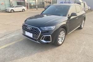 奥迪Q5L 奥迪 40 TFSI 豪华动感型