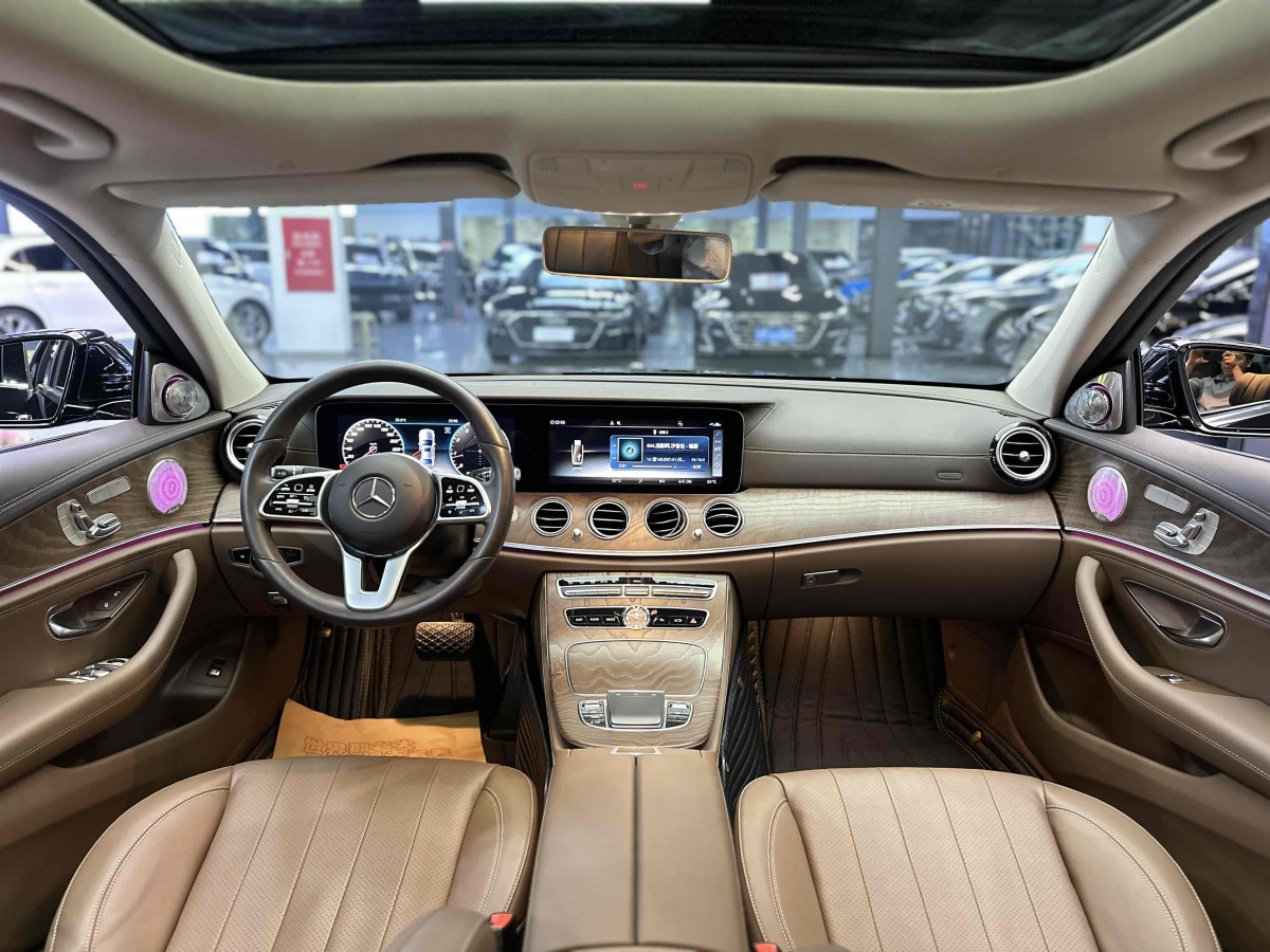 奔馳 奔馳E級(jí)  2019款 改款 E 300 L 時(shí)尚型圖片