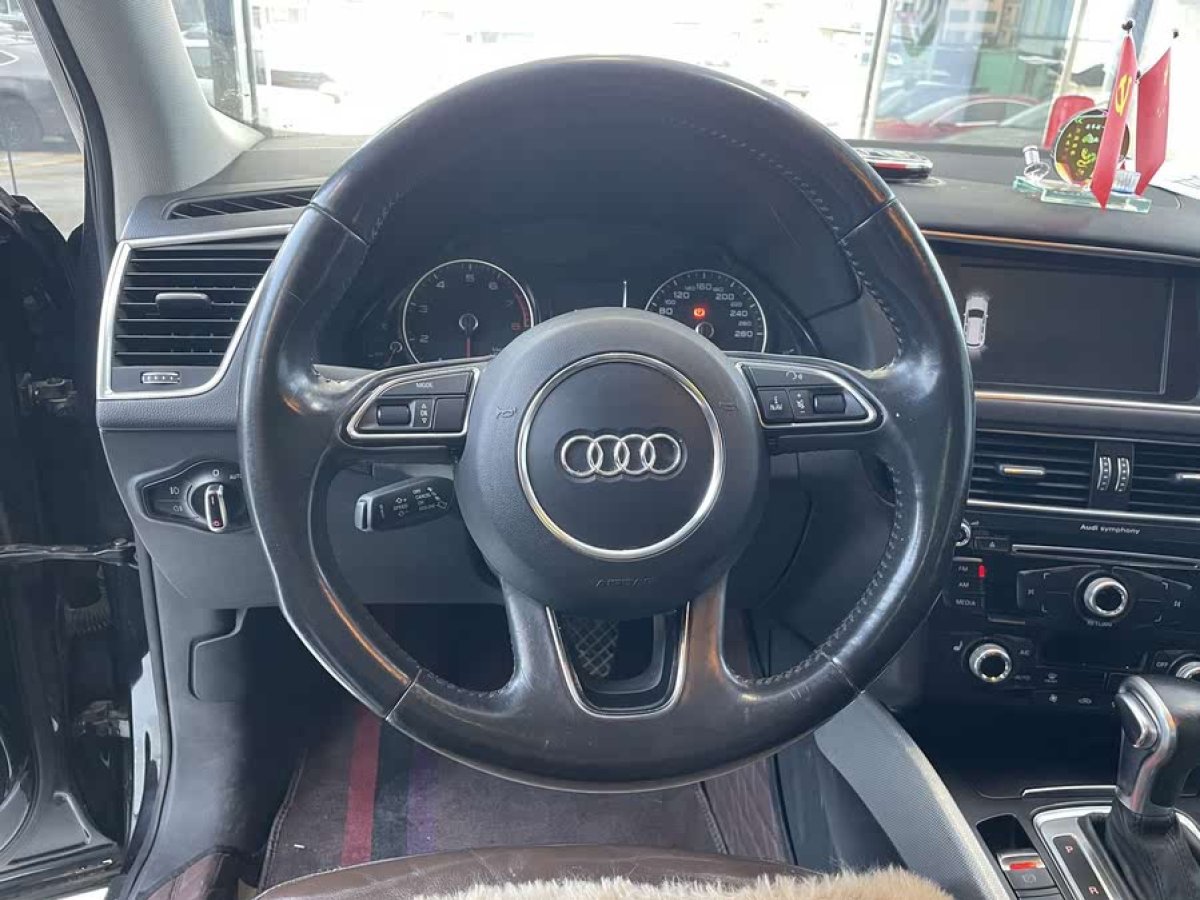 奧迪 奧迪Q5  2016款 40 TFSI 技術(shù)型圖片
