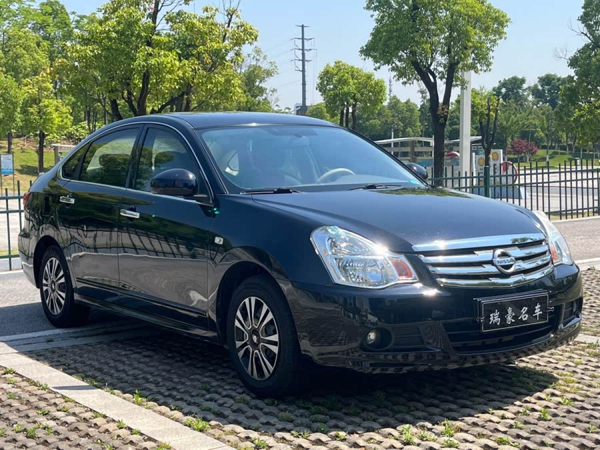 日產(chǎn) 軒逸  2012款 經(jīng)典 1.6XE 自動(dòng)舒適版圖片