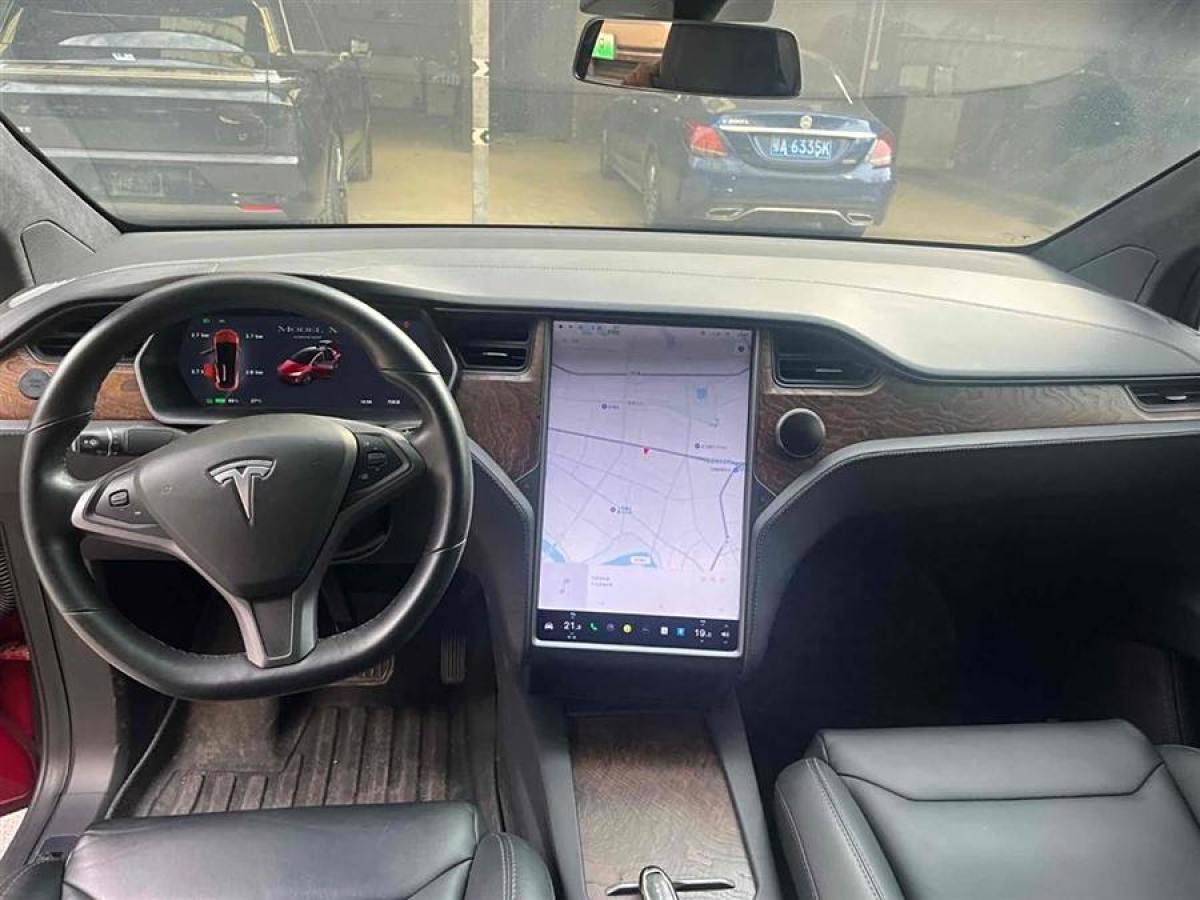 特斯拉 Model X  2019款 標準續(xù)航版圖片