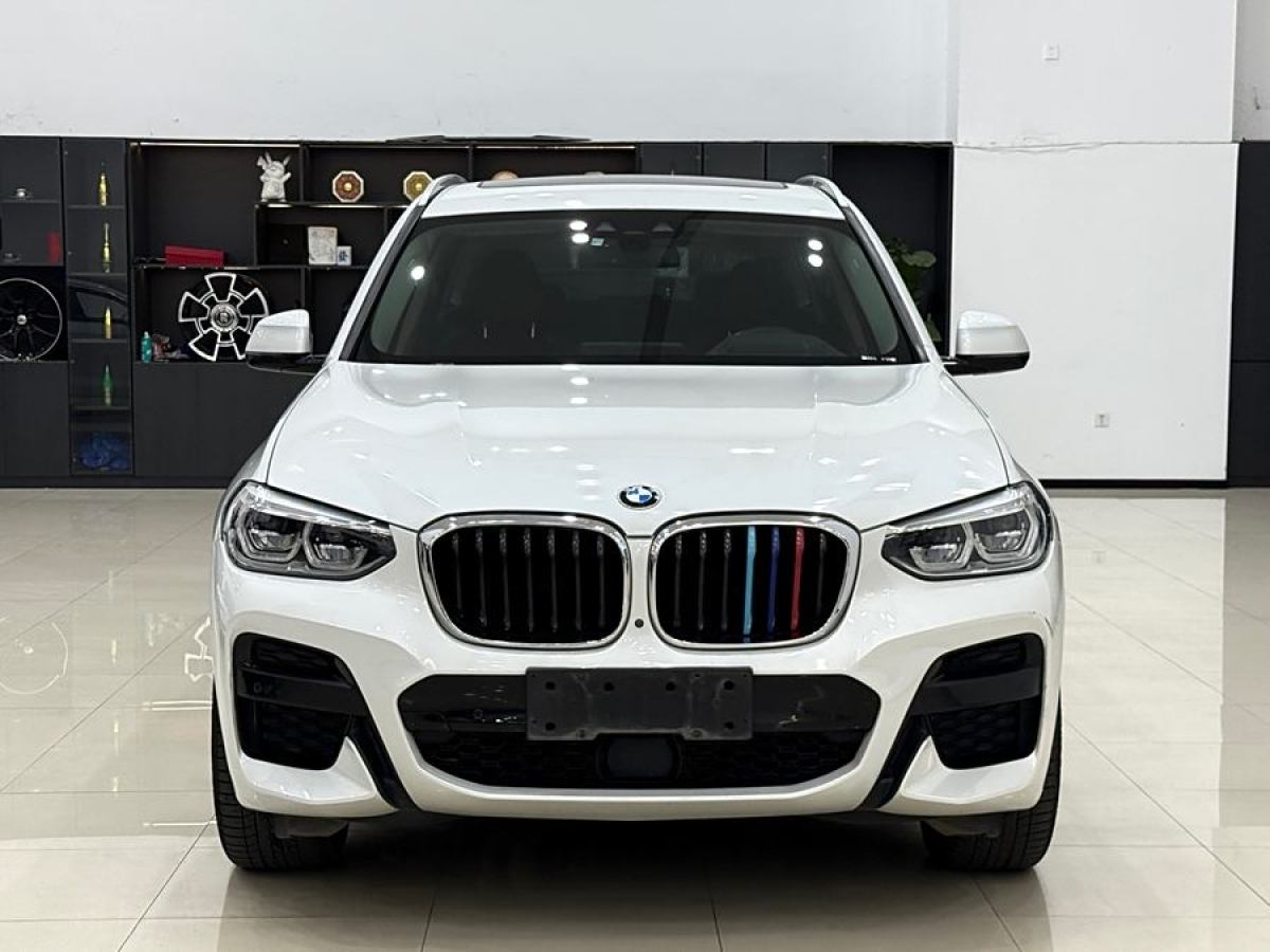 寶馬 寶馬X3  2020款 xDrive30i 領(lǐng)先型 M運動套裝圖片