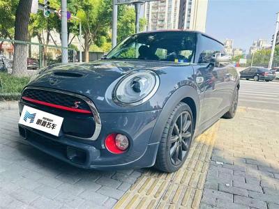 2018年4月 MINI CLUBMAN 2.0T COOPER S 賽車控圖片