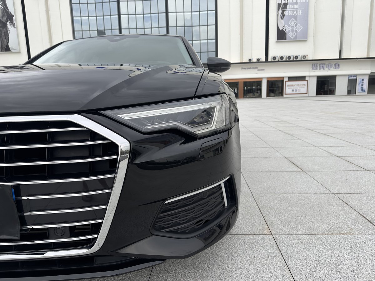 2022年10月奧迪 奧迪A6L  2022款 40 TFSI 豪華致雅型