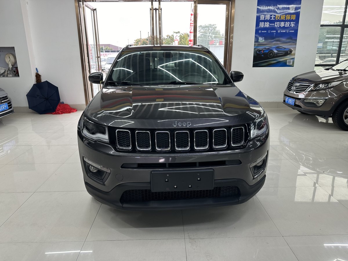 2017年7月Jeep 指南者  2017款 200T 自動(dòng)家享版