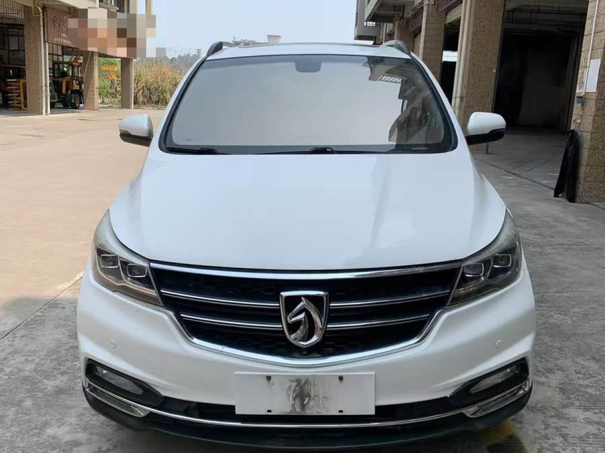 寶駿 730  2017款 1.8L iAMT尊享型 7座圖片