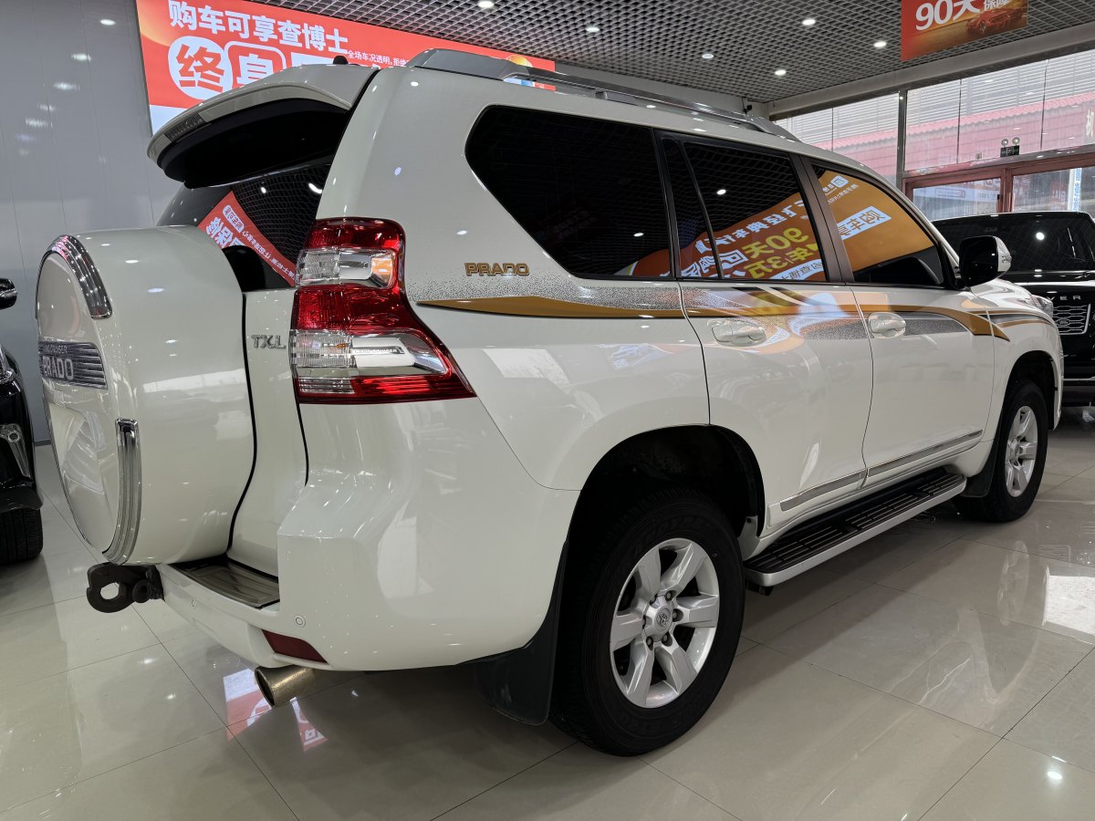 豐田 普拉多  2018款 3.5L 自動(dòng)TX-L后掛備胎圖片