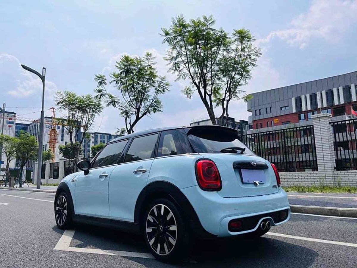 MINI MINI  2015款 2.0T COOPER S 五門版圖片