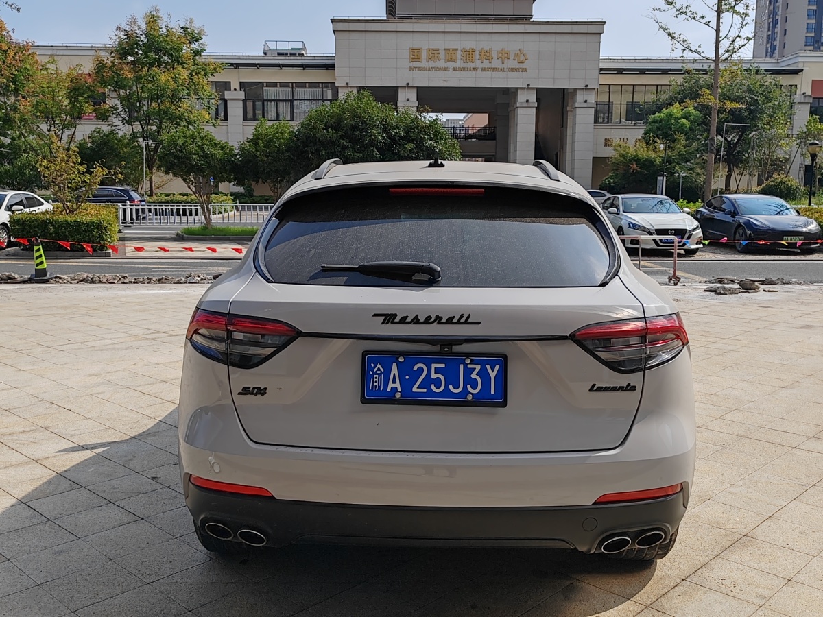 瑪莎拉蒂 Levante  2021款 3.0T 標(biāo)準(zhǔn)版圖片