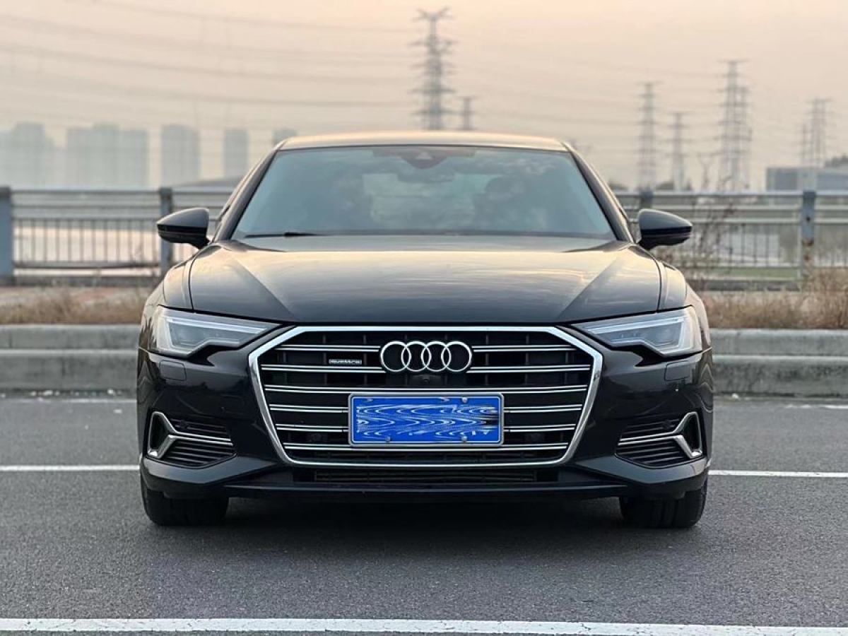 奧迪 奧迪A6L  2023款 改款 45 TFSI quattro 臻選致雅型圖片