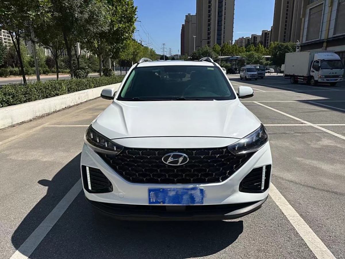 現(xiàn)代 ix35  2021款 2.0L 自動兩驅(qū)領(lǐng)先版GLS圖片