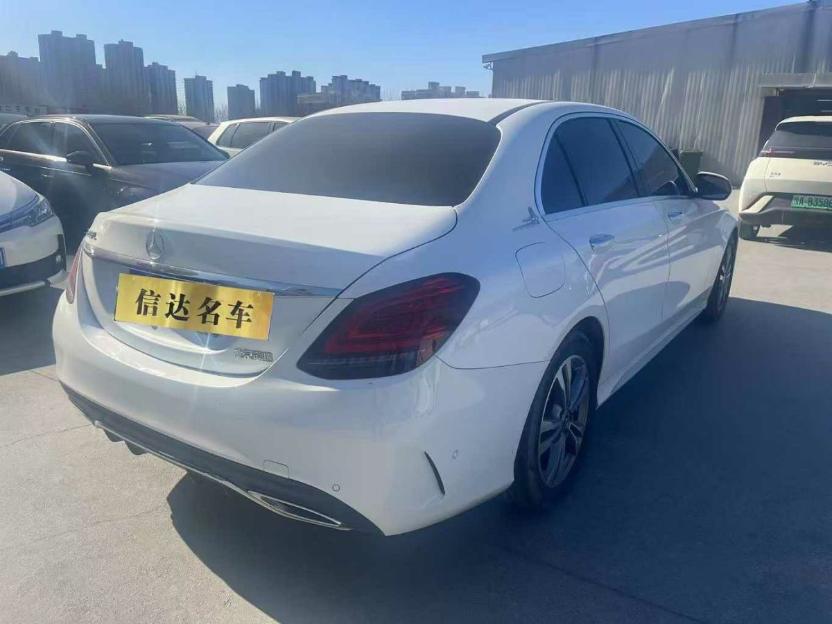 奔馳 奔馳C級(jí)  2020款 C 300 L圖片