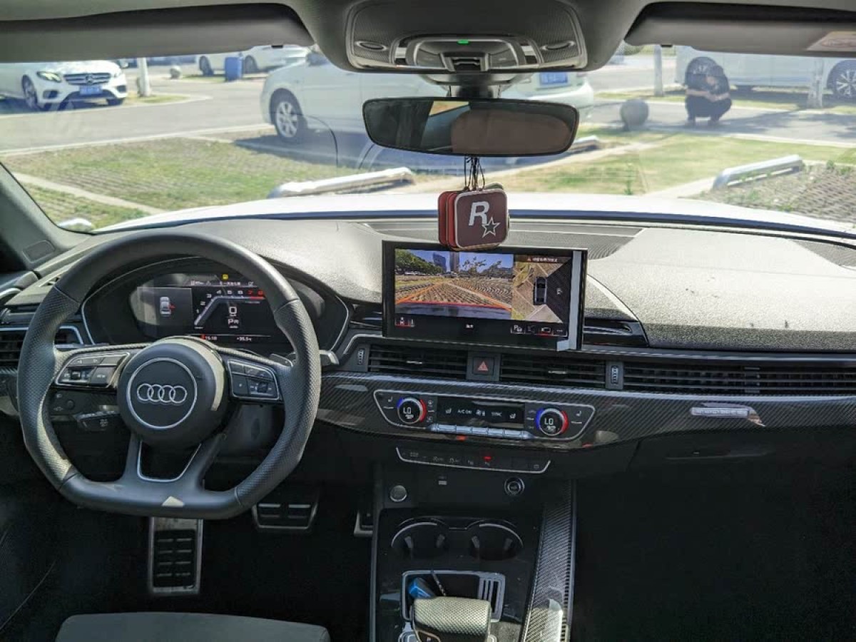 奧迪 奧迪A4L  2024款 45 TFSI quattro 臻選動(dòng)感型圖片