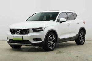 沃爾沃XC40 沃爾沃  T4 四驅(qū)智遠豪華版
