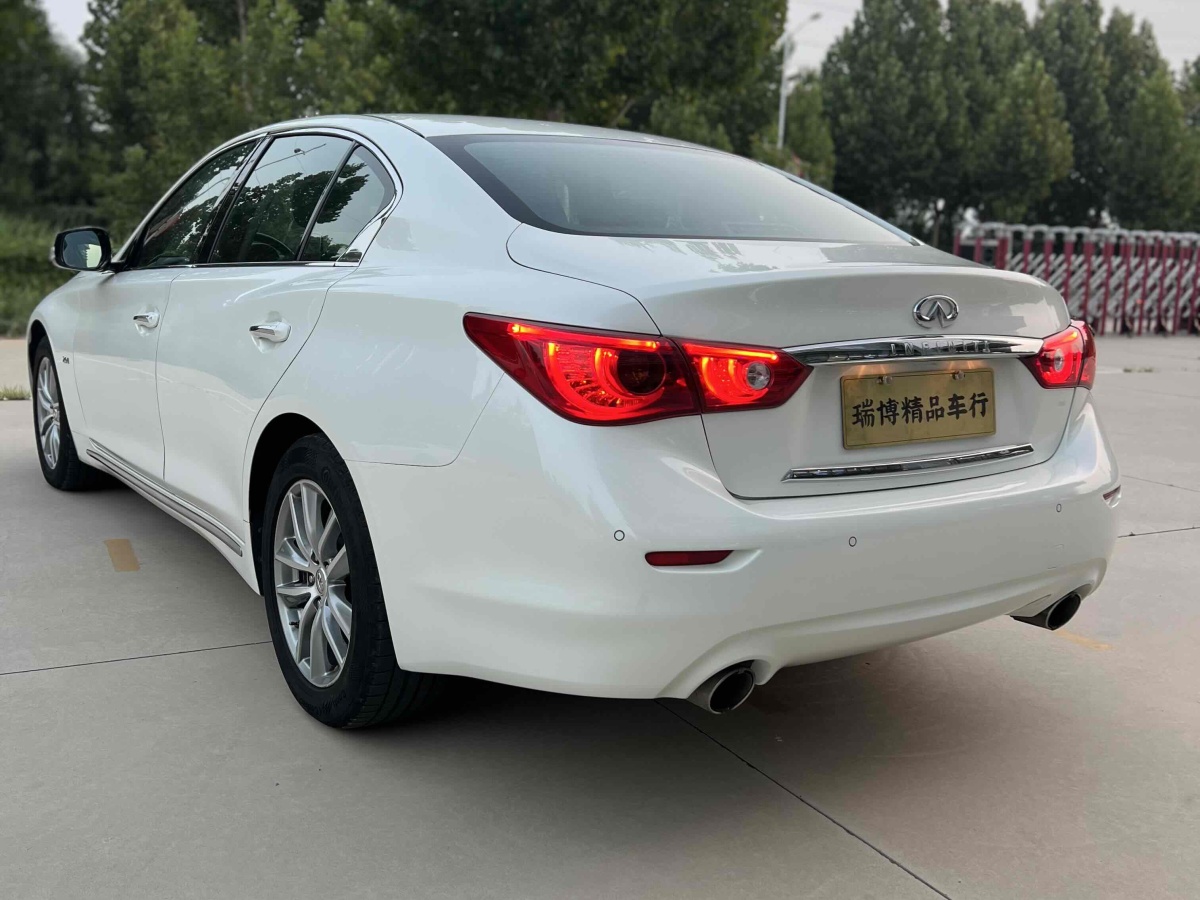 英菲尼迪 Q50L  2015款 2.0T 悅享版圖片