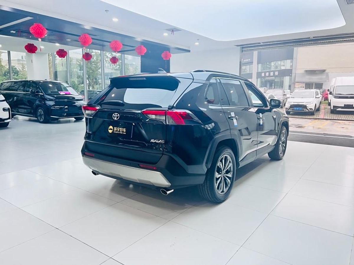 2023年5月豐田 RAV4榮放  2023款 2.0L CVT兩驅(qū)風(fēng)尚Plus版