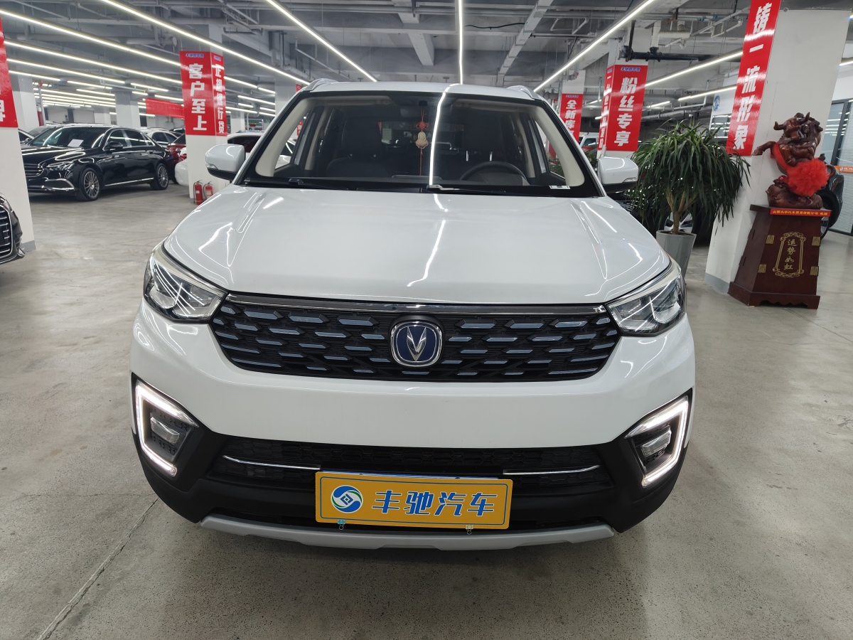 2019年8月長(zhǎng)安 CS55  2019款  1.5T 自動(dòng)炫色型 國(guó)VI