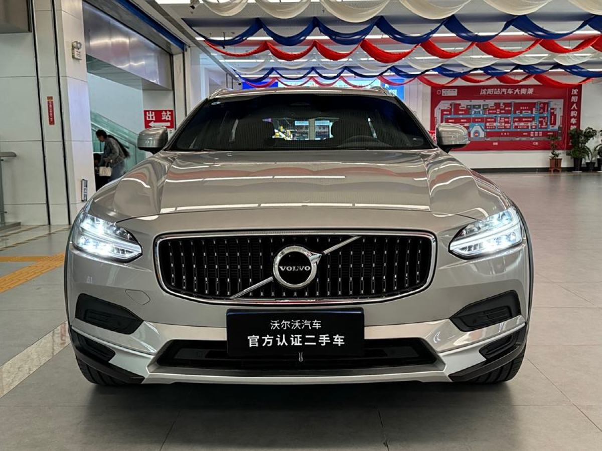 2023年8月沃爾沃 V90  2024款 Cross Country B5 AWD 智遠版