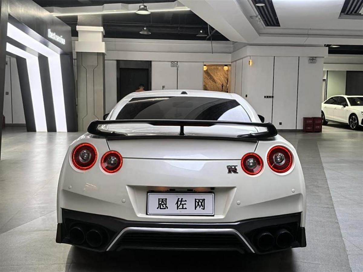 2013年6月日產(chǎn) GT-R  2012款 3.8T Premium Edition