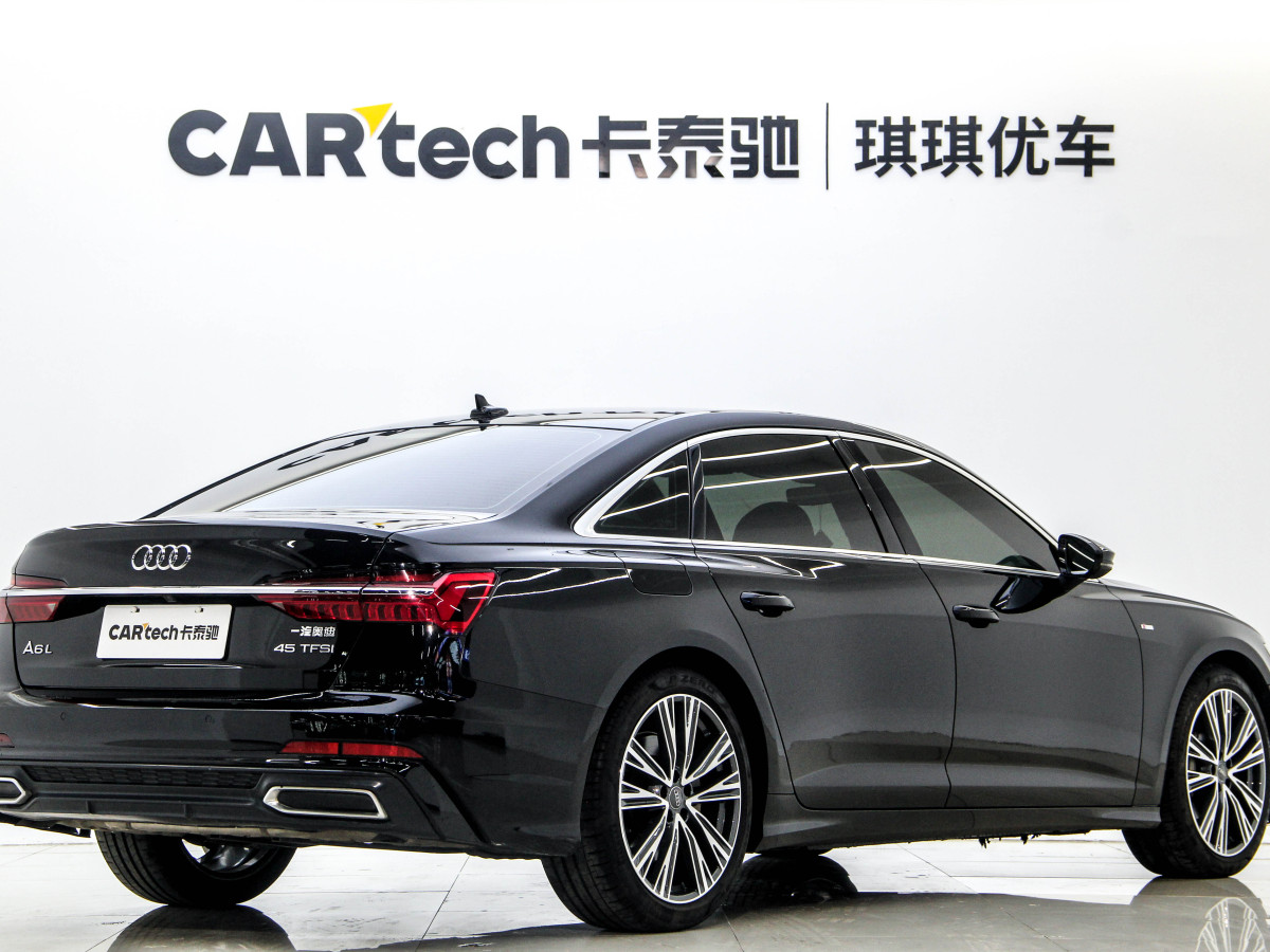 奧迪 奧迪A6L  2019款 45 TFSI 臻選動感型圖片