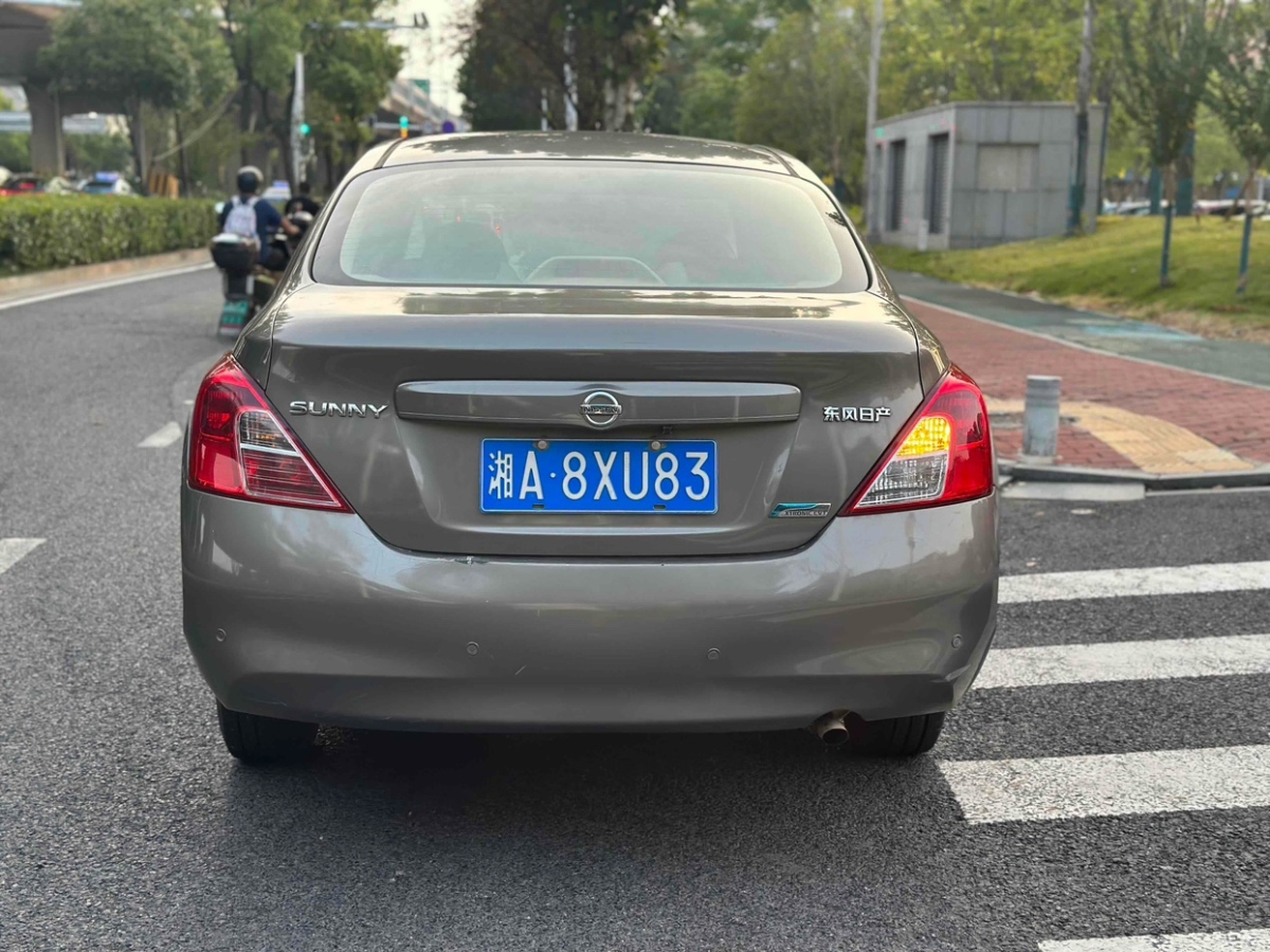 日產(chǎn) 陽光  2011款 1.5XE CVT舒適版圖片