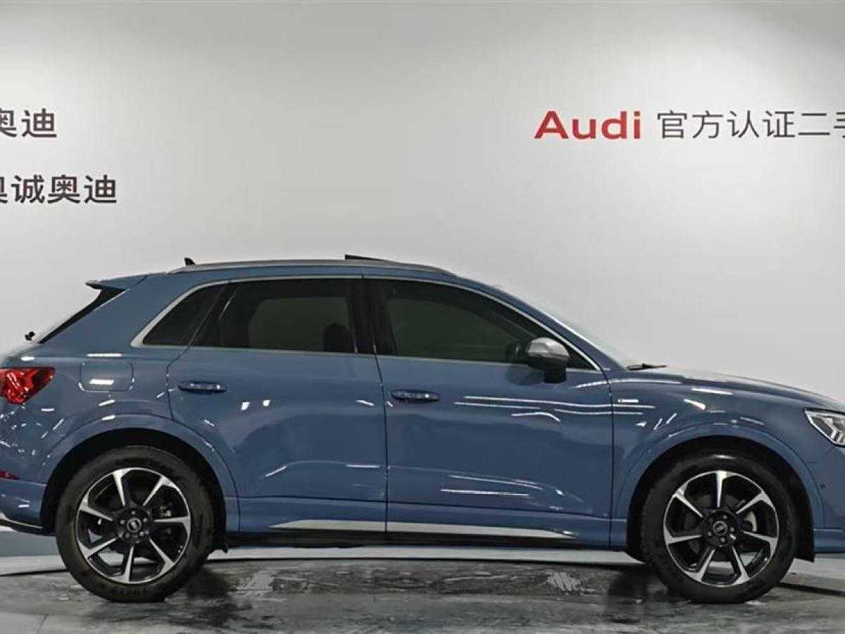 奧迪 奧迪Q3  2022款 40 TFSI RS套件燃速型圖片