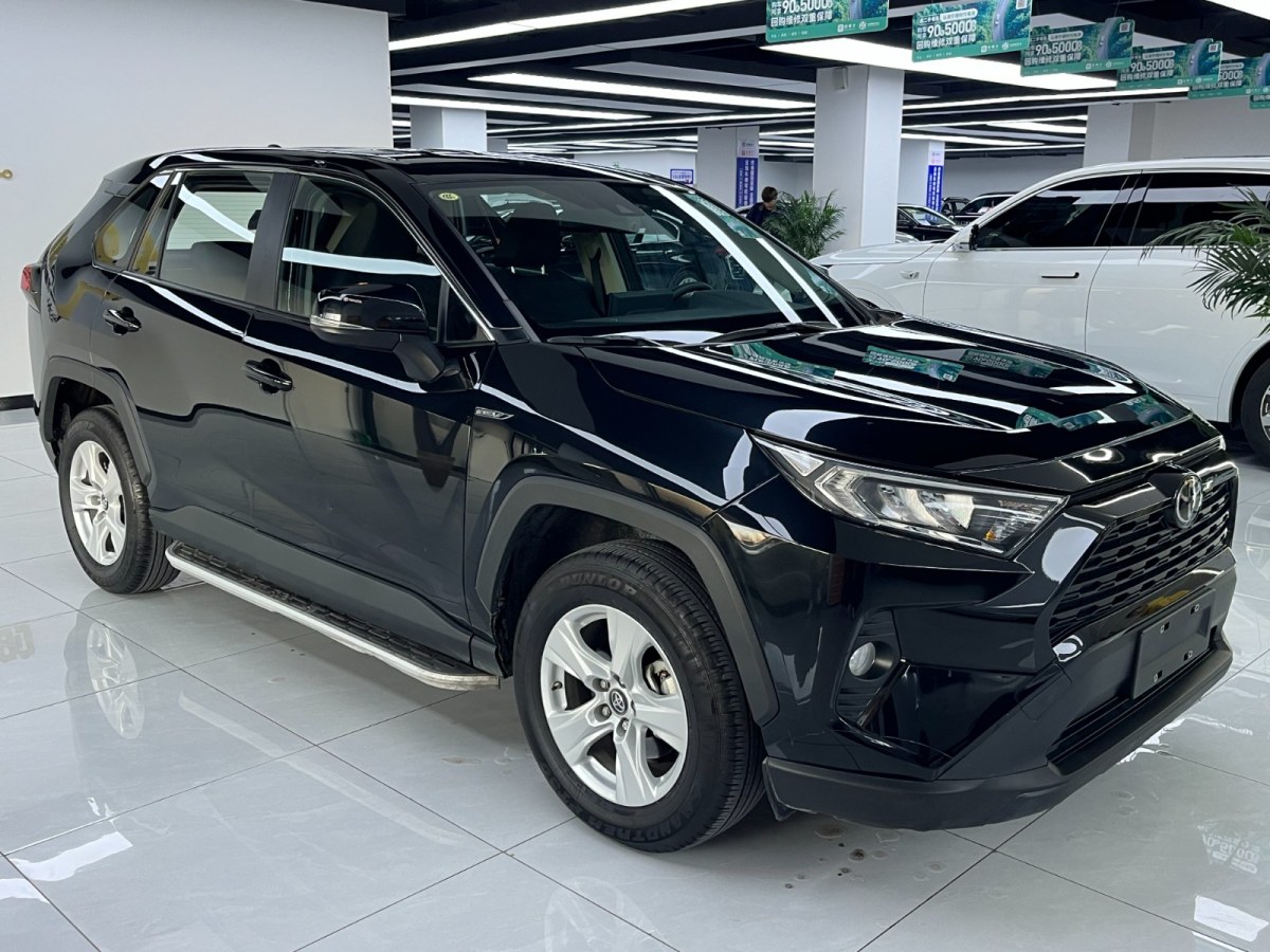 豐田 RAV4榮放  2020款 2.0L CVT兩驅(qū)都市版圖片