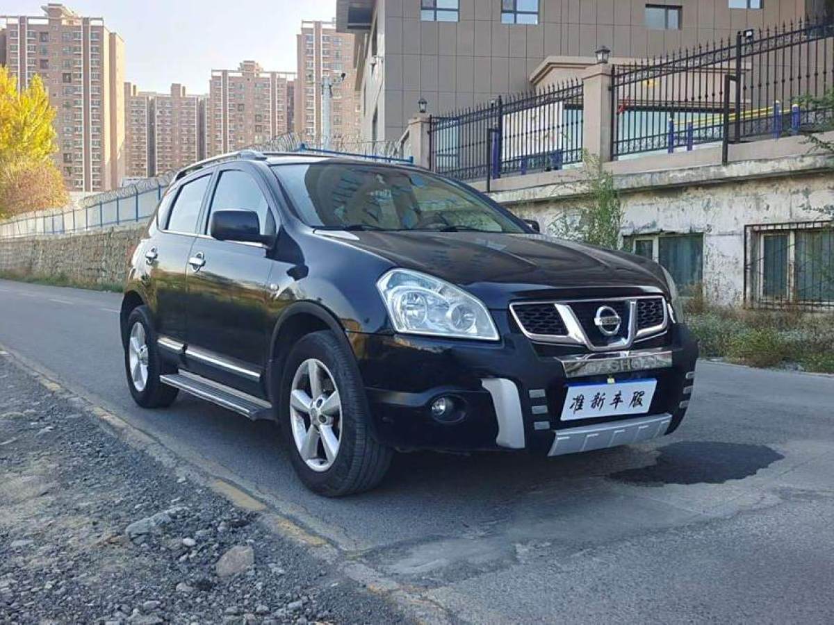 日產(chǎn) 逍客  2011款 2.0XV 雷 CVT 2WD圖片