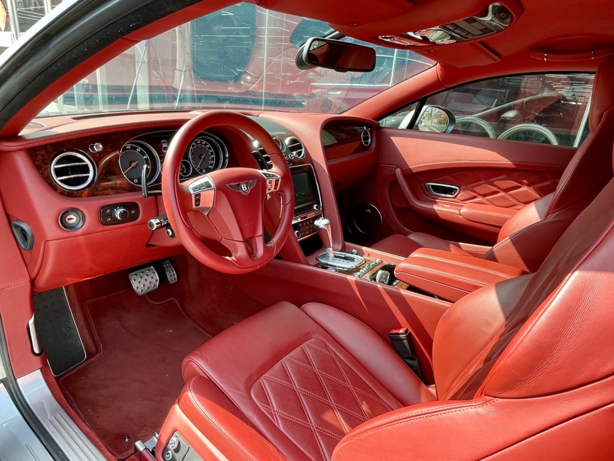 2013年7月宾利 欧陆  2012款 6.0T GT W12
