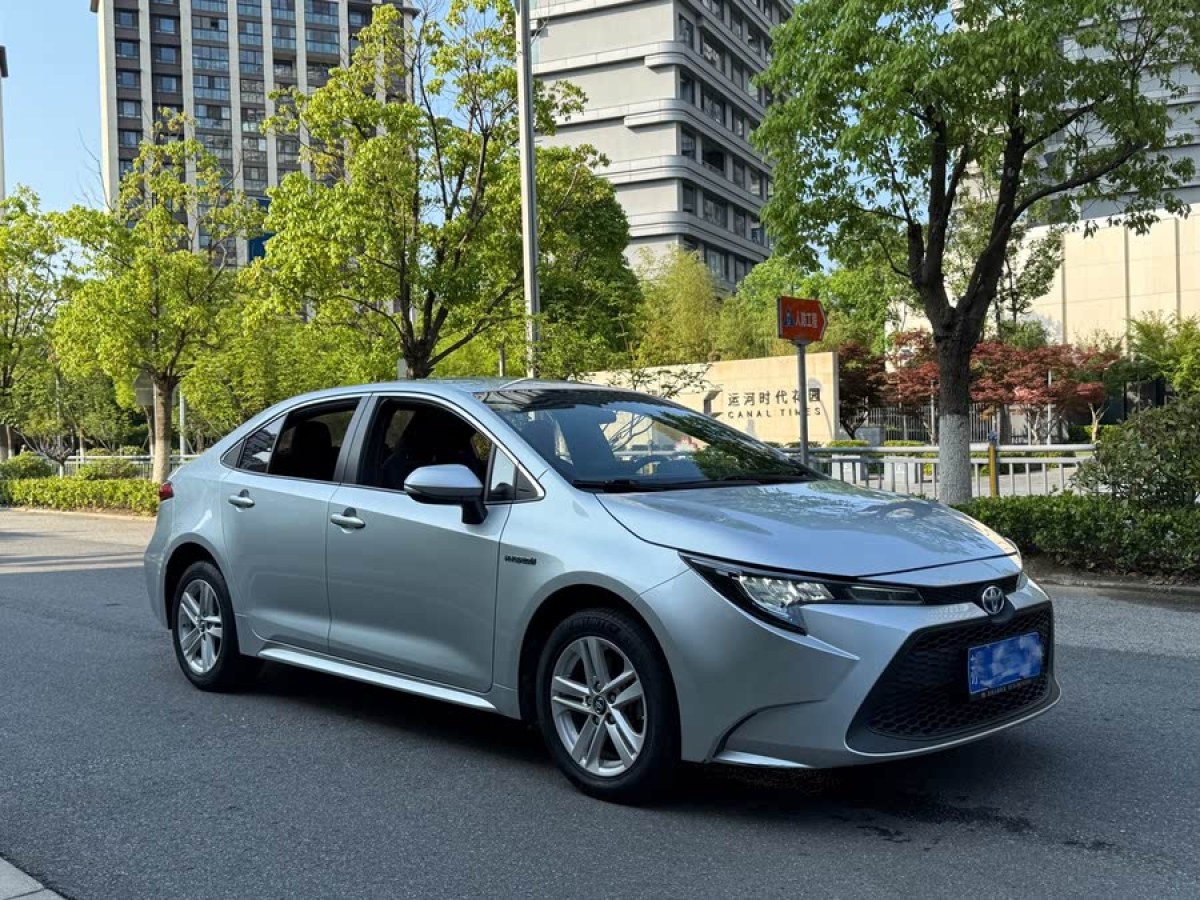 豐田 雷凌  2021款 雙擎 1.8H E-CVT進取版圖片
