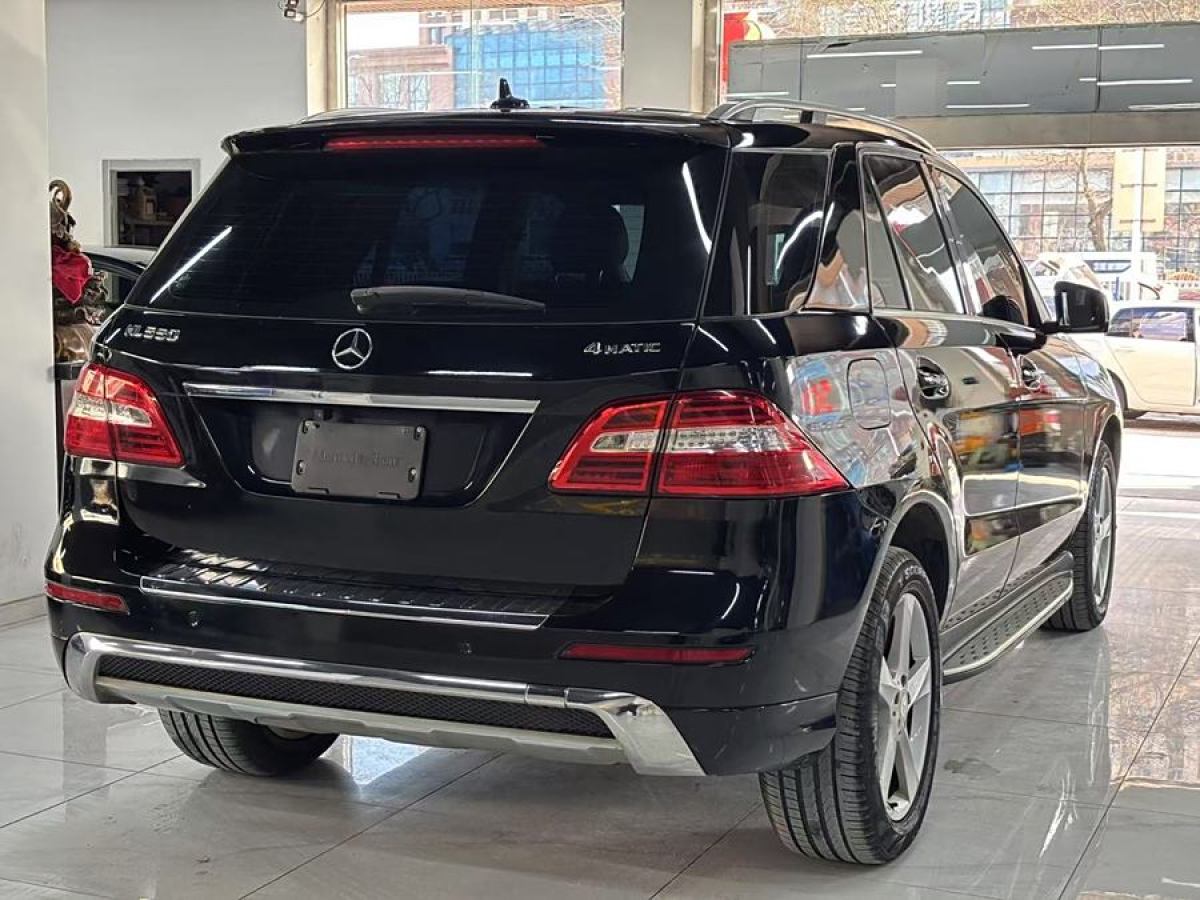 2015年8月奔馳 奔馳M級(jí)  2015款 ML 320 4MATIC