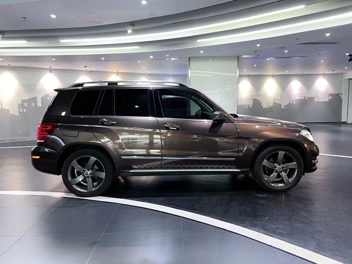 奔馳 奔馳GLK級  2013款 改款 GLK 300 4MATIC 時尚型圖片