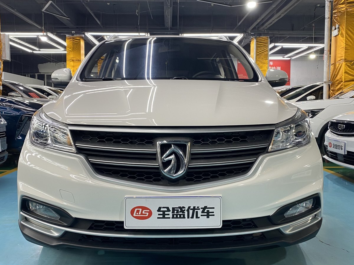 寶駿 730  2019款 1.5L 手動時尚型 7座圖片