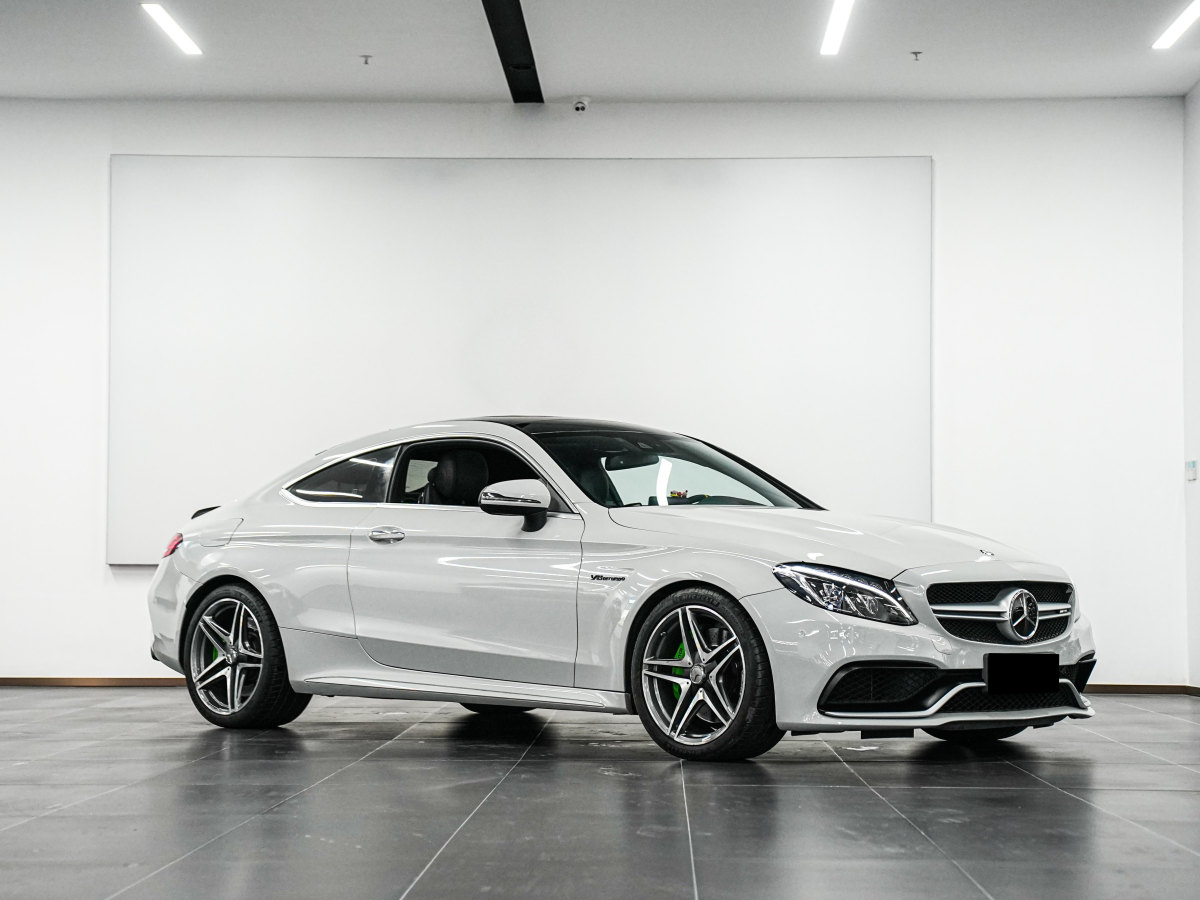 2016年12月奔馳 奔馳C級AMG  2016款 AMG C 63 Coupe