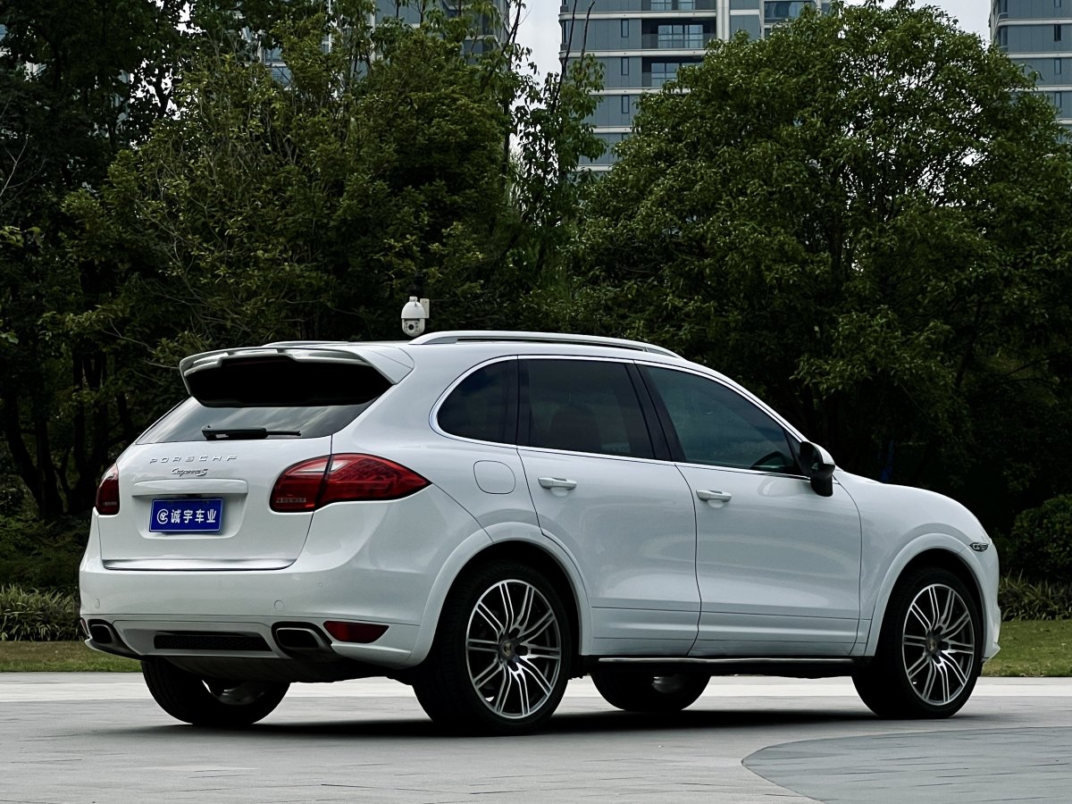 2013年1月保時捷 Cayenne  2024款 Cayenne 3.0T