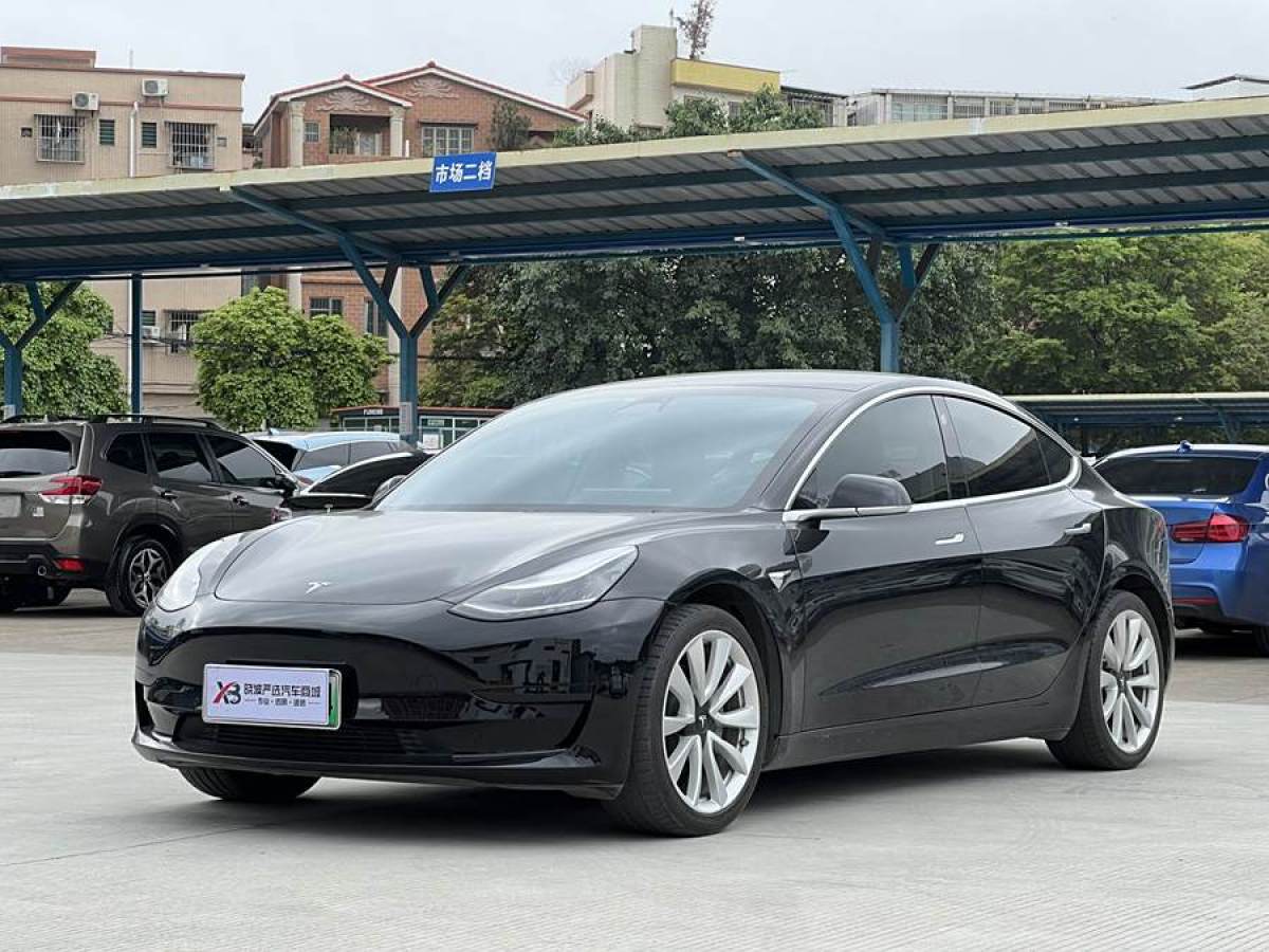 2020年10月特斯拉 Model 3  2020款 改款 標(biāo)準(zhǔn)續(xù)航后驅(qū)升級版