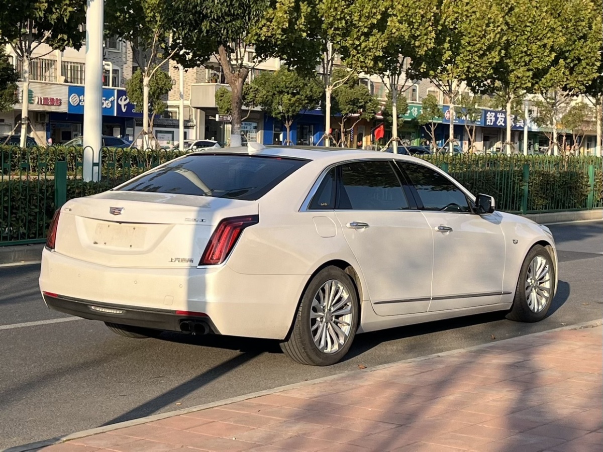 凱迪拉克 CT6  2017款 28T 豪華型圖片