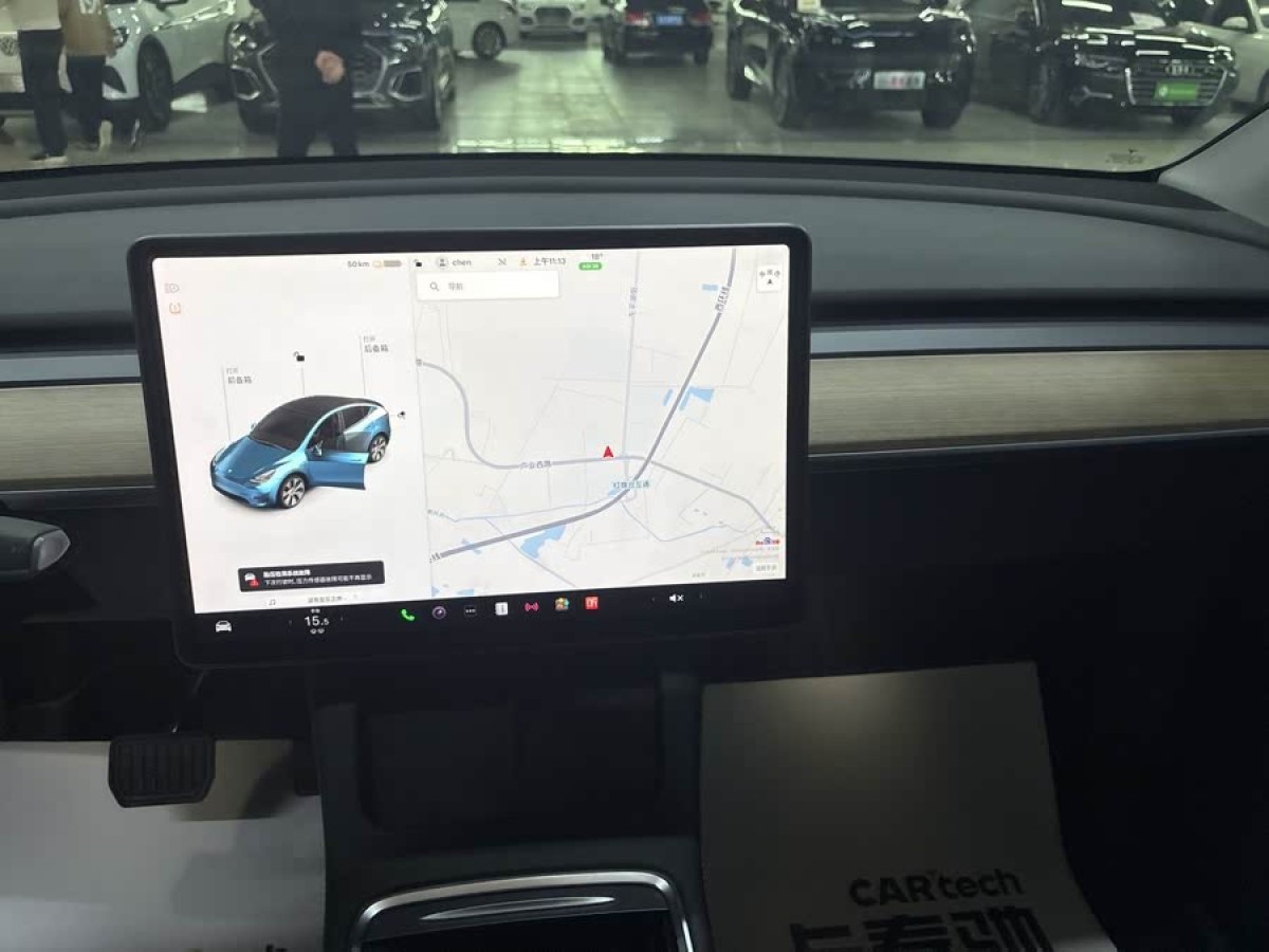 特斯拉 Model Y  2021款 標(biāo)準(zhǔn)續(xù)航后驅(qū)版圖片