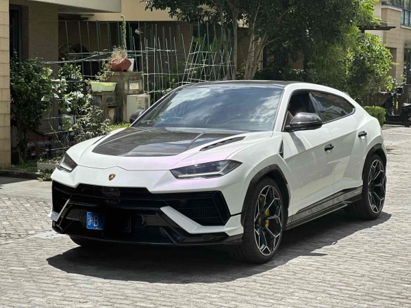 兰博基尼 Urus  2022款 4.0T V8 Performante