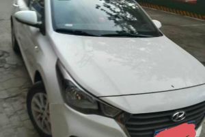 悅動 現(xiàn)代 1.6L 自動悅目版GL