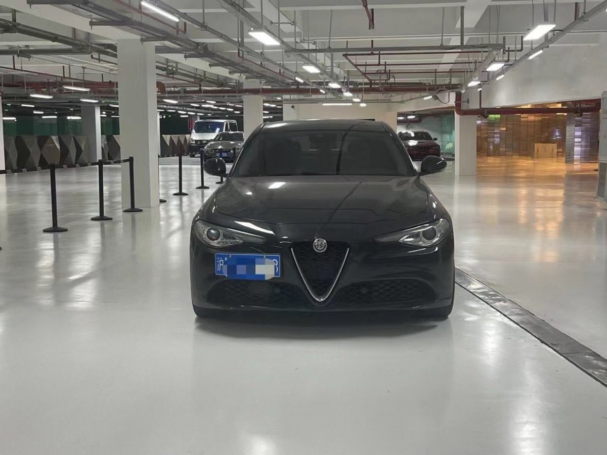 2020年6月阿爾法·羅密歐 Giulia  2020款 2.0T 280HP 賽道限量版