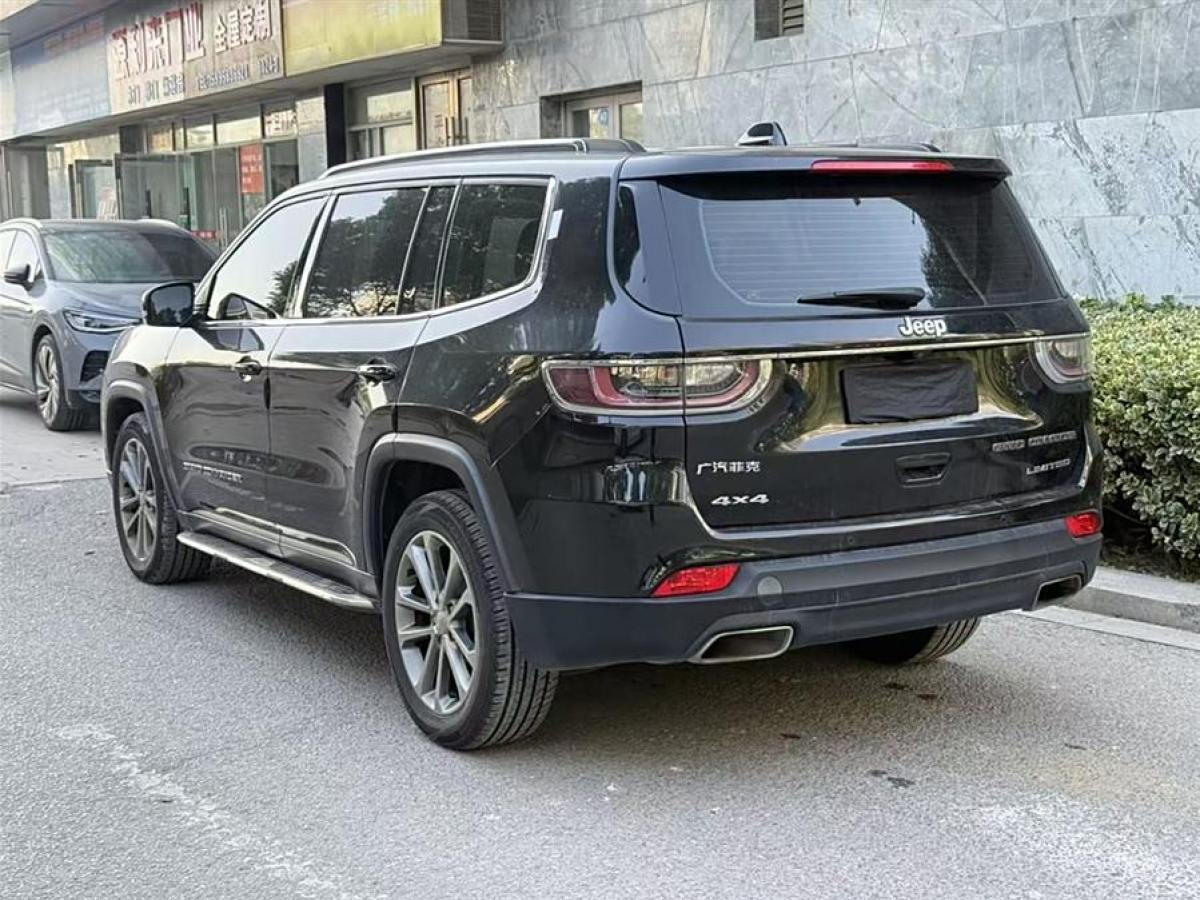 Jeep 大指揮官  2018款 2.0T 四驅(qū)尊享導(dǎo)航版 國(guó)VI圖片