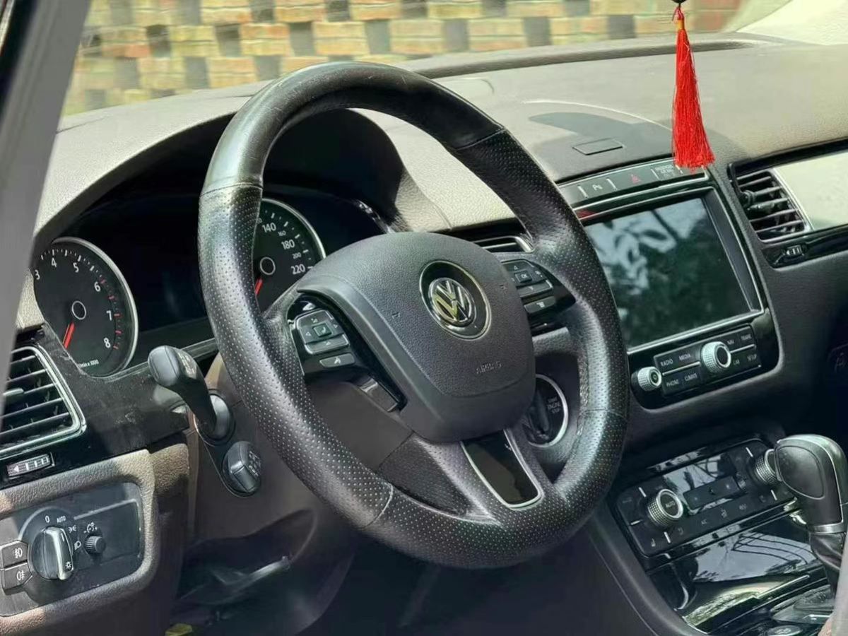 大眾 途銳  2018款 3.0TSI 榮耀典藏版圖片