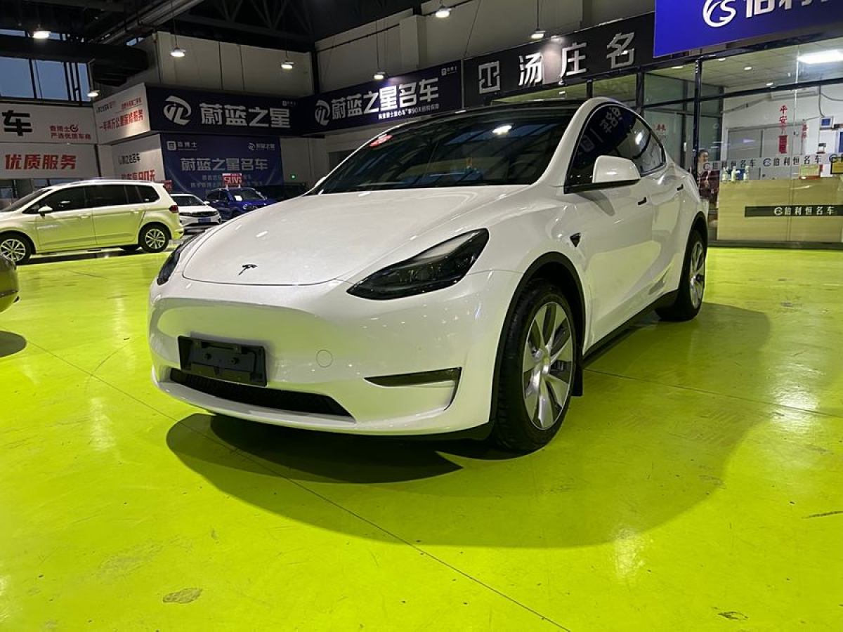 2022年6月特斯拉 Model Y  2022款 改款 長續(xù)航全輪驅(qū)動(dòng)版