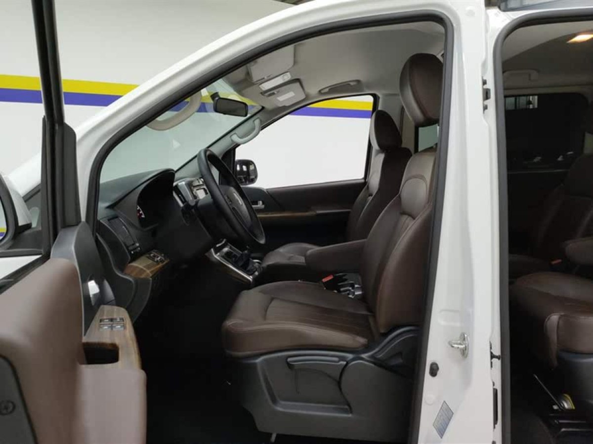 東風風行 菱智PLUS  2021款 2.0L 手動豪華型CNG 9座圖片