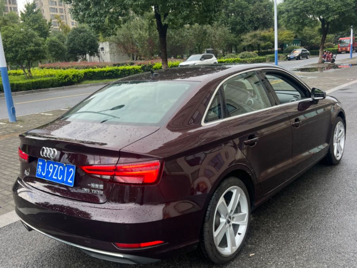 奧迪 奧迪A3  2019款 Sportback 35 TFSI 風(fēng)尚型 國(guó)VI圖片