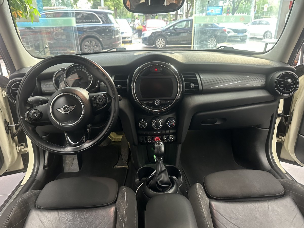 MINI MINI  2016款 1.5T COOPER 先锋派 五门版图片